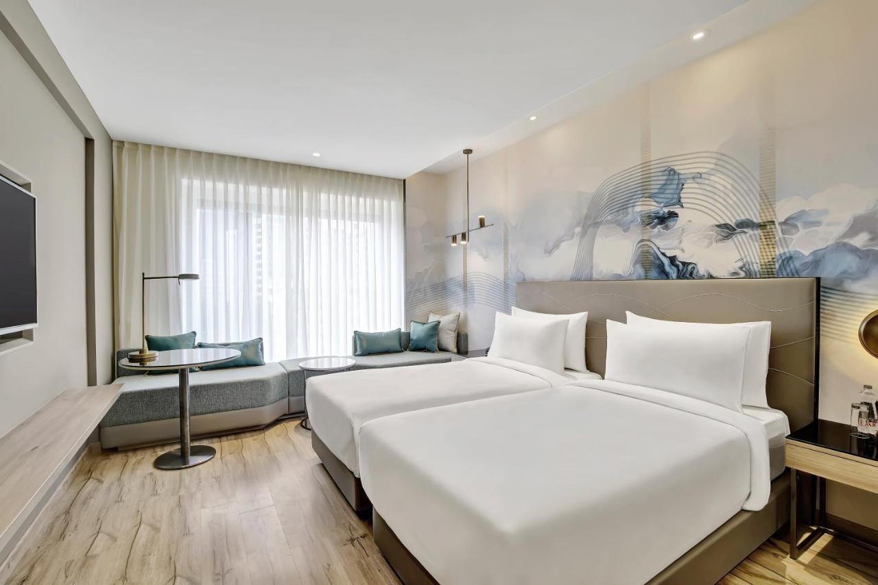 Park Inn By Radisson Σουράτ Εξωτερικό φωτογραφία